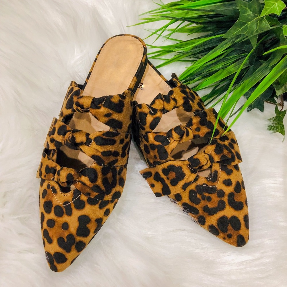⚡️5⭐️LEOPARD POINTED SUEDE MULES SLIP-ON- shoe - Picture 2 of 3
